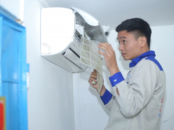 Bảo trì máy lạnh Daikin chất lượng, uy tín tại Đồng Nai